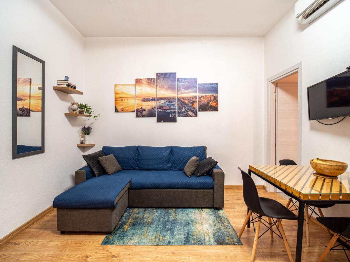 Little Diamond - City Centre Apartment Cagliari Luaran gambar