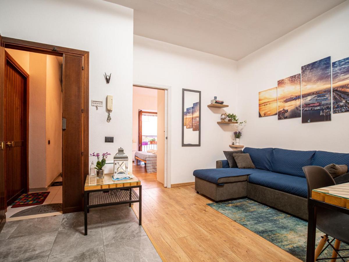 Little Diamond - City Centre Apartment Cagliari Luaran gambar