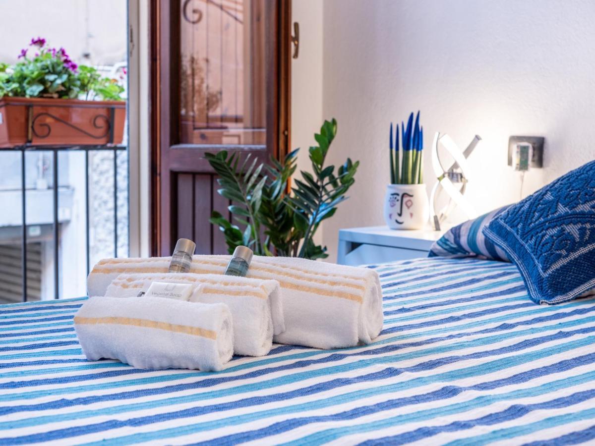 Little Diamond - City Centre Apartment Cagliari Luaran gambar